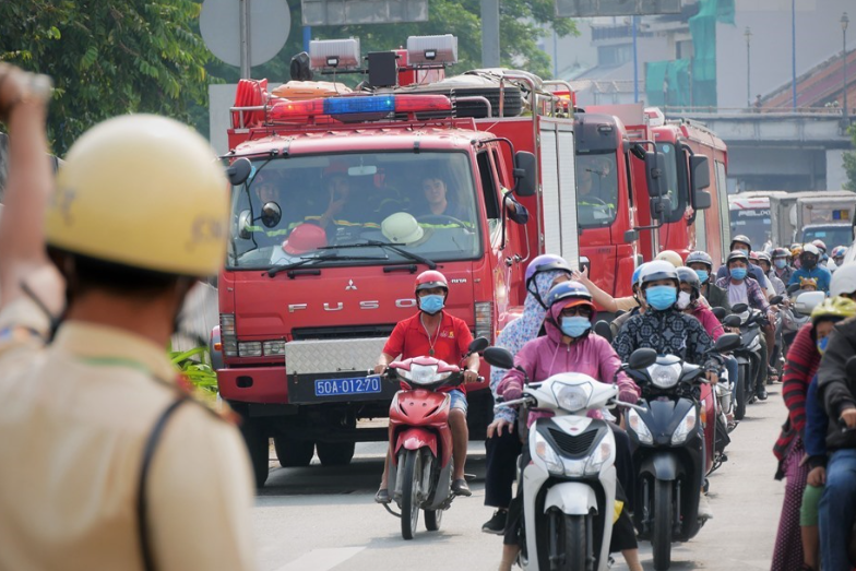 Phạt Nặng Khi Không Duy Trì Đường Giao Thông Cho Xe Chữa Cháy